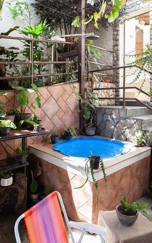 Casa à venda com 400m², 3 quartos e 6 vagasJardim e Varanda