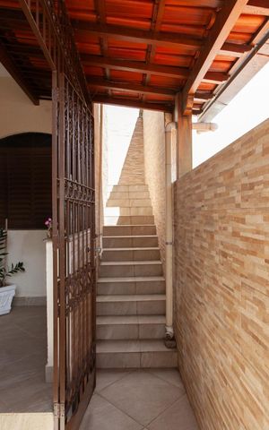 Casa à venda com 400m², 3 quartos e 6 vagasEspaço Gourmet - Entrada