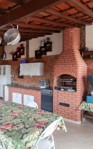 Casa à venda com 400m², 3 quartos e 6 vagasEspaço Gourmet