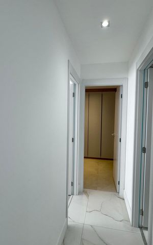 Apartamento à venda com 79m², 2 quartos e 1 vaga Apartamento à venda com 79m², 2 quartos e 1 vagaCorredor