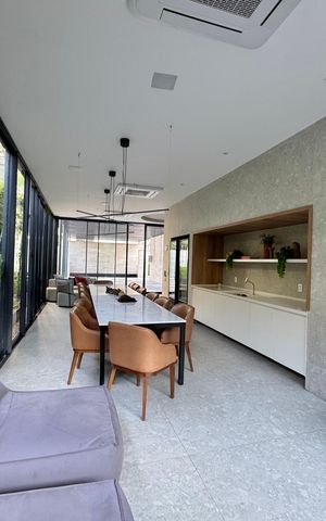 Apartamento à venda com 79m², 2 quartos e 1 vaga Apartamento à venda com 79m², 2 quartos e 1 vagaÁrea comum