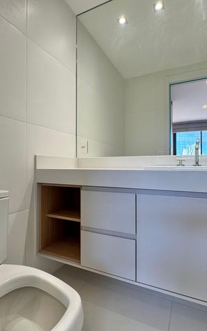 Apartamento à venda com 79m², 2 quartos e 1 vaga Apartamento à venda com 79m², 2 quartos e 1 vagaSuíte - Banheiro