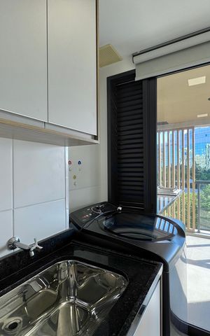 Apartamento à venda com 79m², 2 quartos e 1 vaga Apartamento à venda com 79m², 2 quartos e 1 vagaCozinha e Área de Serviço