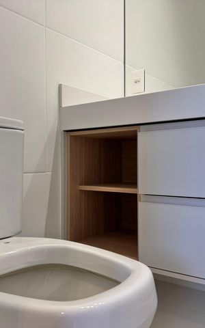 Apartamento à venda com 79m², 2 quartos e 1 vaga Apartamento à venda com 79m², 2 quartos e 1 vagaSuíte - Banheiro