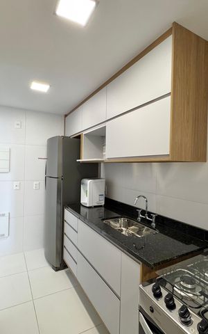 Apartamento à venda com 79m², 2 quartos e 1 vaga Apartamento à venda com 79m², 2 quartos e 1 vagaCozinha e Área de Serviço