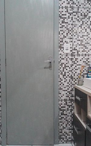 Casa à venda com 110m², 2 quartos e 1 vagaBanheiro