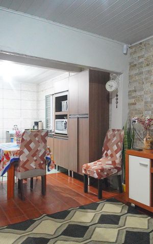 Casa à venda com 110m², 2 quartos e 1 vagaSala