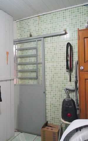 Casa à venda com 110m², 2 quartos e 1 vagaÁrea de Serviço