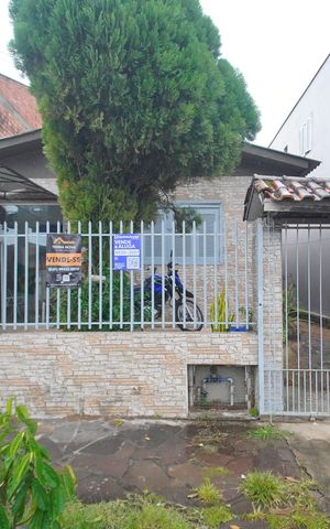 Casa à venda com 110m², 2 quartos e 1 vagaFachada