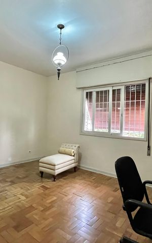 Casa à venda com 260m², 5 quartos e 2 vagas Casa à venda com 260m², 5 quartos e 2 vagasQuarto 3