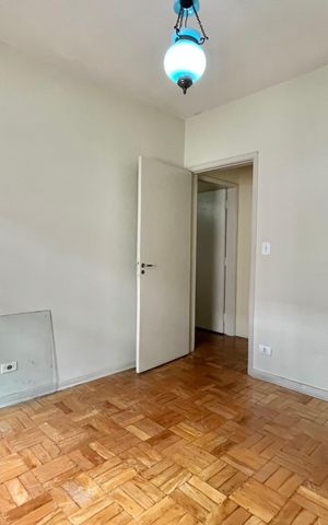 Casa à venda com 260m², 5 quartos e 2 vagas Casa à venda com 260m², 5 quartos e 2 vagasQuarto 2