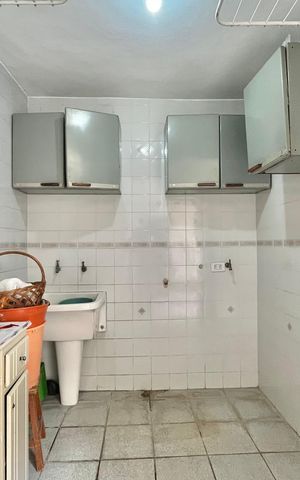 Casa à venda com 260m², 5 quartos e 2 vagas Casa à venda com 260m², 5 quartos e 2 vagasÁrea de Serviço