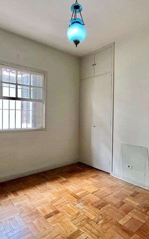 Casa à venda com 260m², 5 quartos e 2 vagas Casa à venda com 260m², 5 quartos e 2 vagasQuarto 2