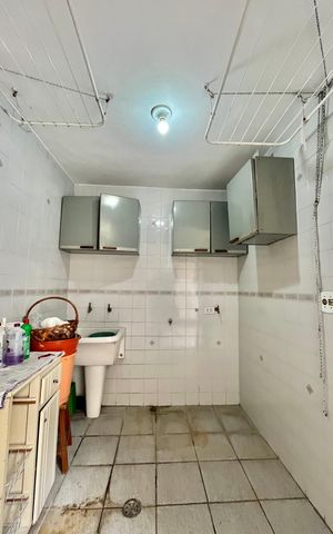 Casa à venda com 260m², 5 quartos e 2 vagas Casa à venda com 260m², 5 quartos e 2 vagasÁrea de Serviço