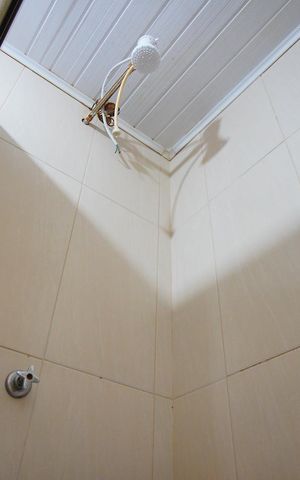 Apartamento à venda com 42m², 1 quarto e 1 vagaBanheiro Corredor