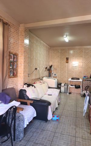 Casa à venda com 180m², 3 quartos e 2 vagasLavanderia