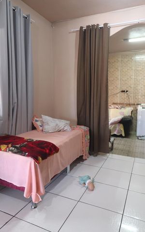 Casa à venda com 180m², 3 quartos e 2 vagasSala 2