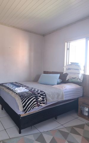 Casa à venda com 180m², 3 quartos e 2 vagasQuarto 4
