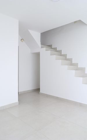 Casa para alugar com 90m², 2 quartos e sem vagaSala