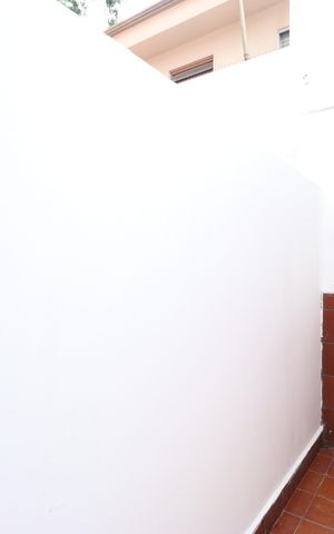 Casa para alugar com 90m², 2 quartos e sem vagaÁrea de Serviço