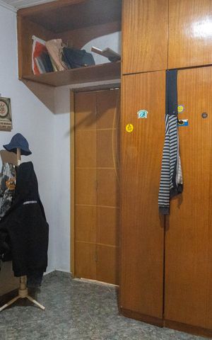 Casa à venda com 380m², 4 quartos e 4 vagas Casa à venda com 380m², 4 quartos e 4 vagasQuarto 2