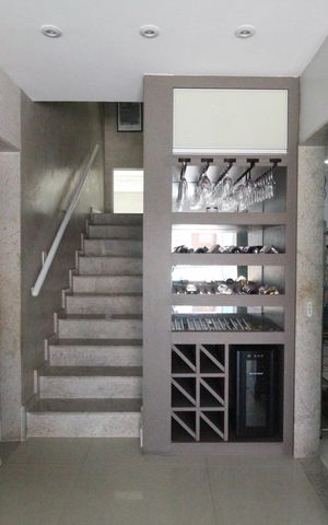 Casa de condomínio à venda com 318m², 5 quartos e 4 vagasSala