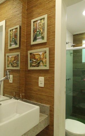 Casa de condomínio à venda com 318m², 5 quartos e 4 vagasBanheiro da suíte 1
