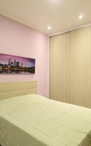 Casa de condomínio à venda com 318m², 5 quartos e 4 vagasSuíte 3