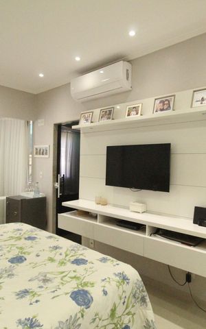 Casa de condomínio à venda com 318m², 5 quartos e 4 vagasSuíte 5