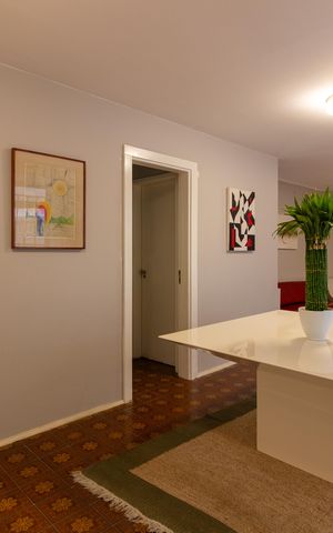 Apartamento à venda com 130m², 3 quartos e 1 vaga Apartamento à venda com 130m², 3 quartos e 1 vagaÁrea comum - Salão de festas