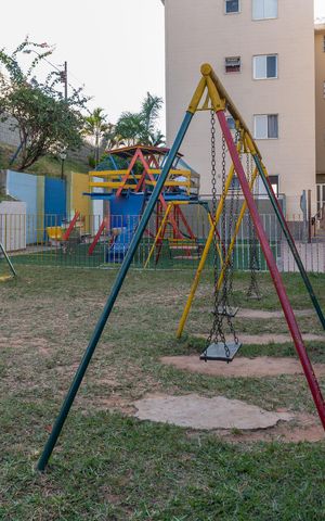 Apartamento à venda com 74m², 3 quartos e 1 vaga Apartamento à venda com 74m², 3 quartos e 1 vagaÁrea comum - Playground