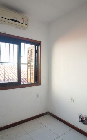Casa à venda com 280m², 5 quartos e 6 vagas Casa à venda com 280m², 5 quartos e 6 vagasQuarto 2