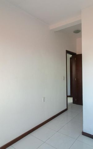 Casa à venda com 280m², 5 quartos e 6 vagas Casa à venda com 280m², 5 quartos e 6 vagasQuarto 2