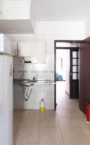 Casa à venda com 280m², 5 quartos e 6 vagas Casa à venda com 280m², 5 quartos e 6 vagasÁrea Gourmet