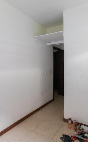 Casa à venda com 280m², 5 quartos e 6 vagas Casa à venda com 280m², 5 quartos e 6 vagasCobertura - Quarto 2