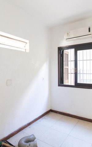 Casa à venda com 280m², 5 quartos e 6 vagas Casa à venda com 280m², 5 quartos e 6 vagasCobertura - Quarto 2