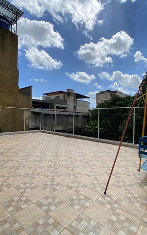 Casa à venda com 660m², 3 quartos e 10 vagas Casa à venda com 660m², 3 quartos e 10 vagasQuintal