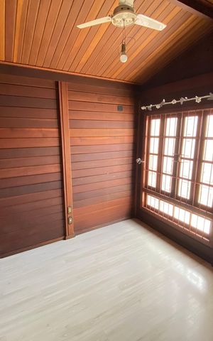 Casa à venda com 660m², 3 quartos e 10 vagas Casa à venda com 660m², 3 quartos e 10 vagasQuarto1
