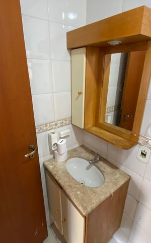 Casa à venda com 660m², 3 quartos e 10 vagas Casa à venda com 660m², 3 quartos e 10 vagasBanheiro