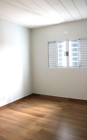 Casa para alugar com 75m², 2 quartos e 2 vagasQuarto 2