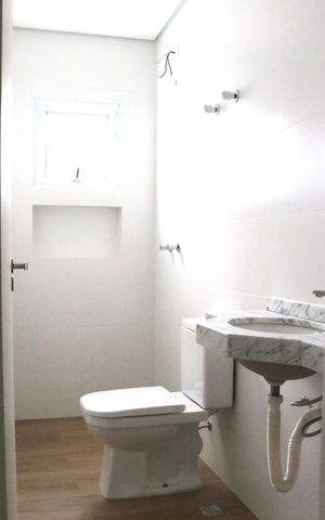 Casa para alugar com 75m², 2 quartos e 2 vagasBanheiro do Quarto 2