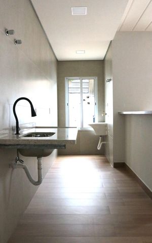 Casa para alugar com 75m², 2 quartos e 2 vagasCozinha