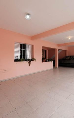Casa à venda com 6672m², 2 quartos e 3 vagasÁrea Externa