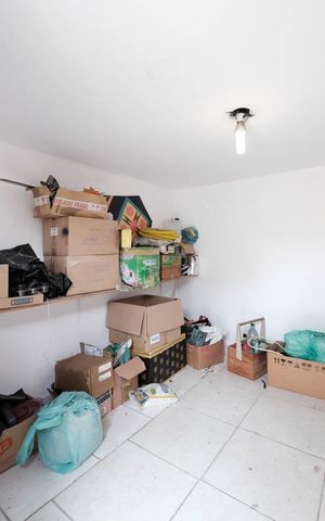 Casa à venda com 6672m², 2 quartos e 3 vagasÁrea de Serviço