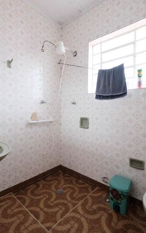 Casa à venda com 6672m², 2 quartos e 3 vagasBanheiro