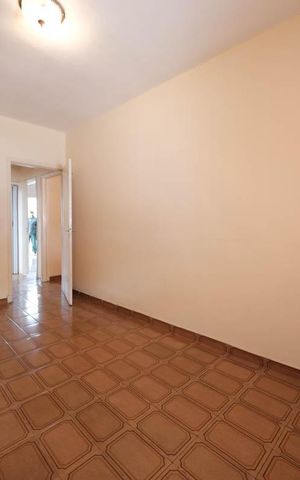 Casa à venda com 6672m², 2 quartos e 3 vagasQuarto