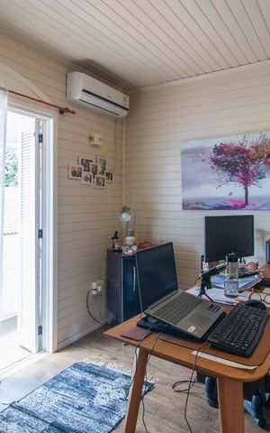 Casa à venda com 250m², 3 quartos e 4 vagasQuarto