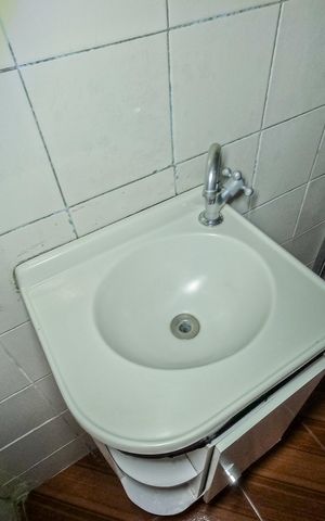 Casa para alugar com 55m², 1 quarto e 1 vaga Casa para alugar com 55m², 1 quarto e 1 vagaBanheiro