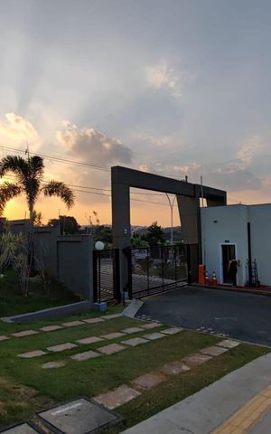 Apartamento à venda com 47m², 2 quartos e 1 vagaFachada do Condomínio