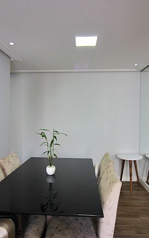 Apartamento para alugar com 47m², 2 quartos e 1 vagaSala 